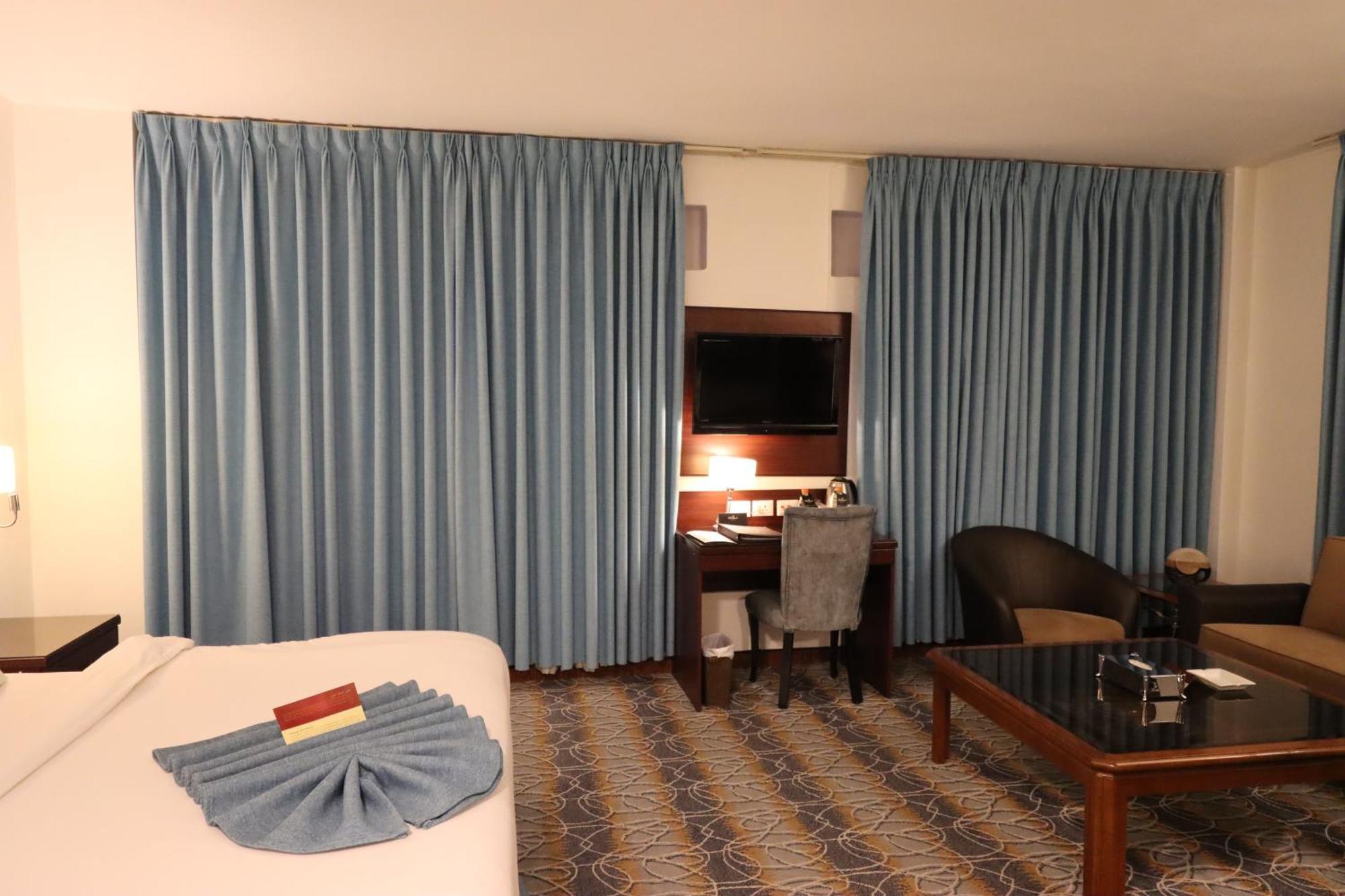 Larsa Hotel Amman Exterior foto